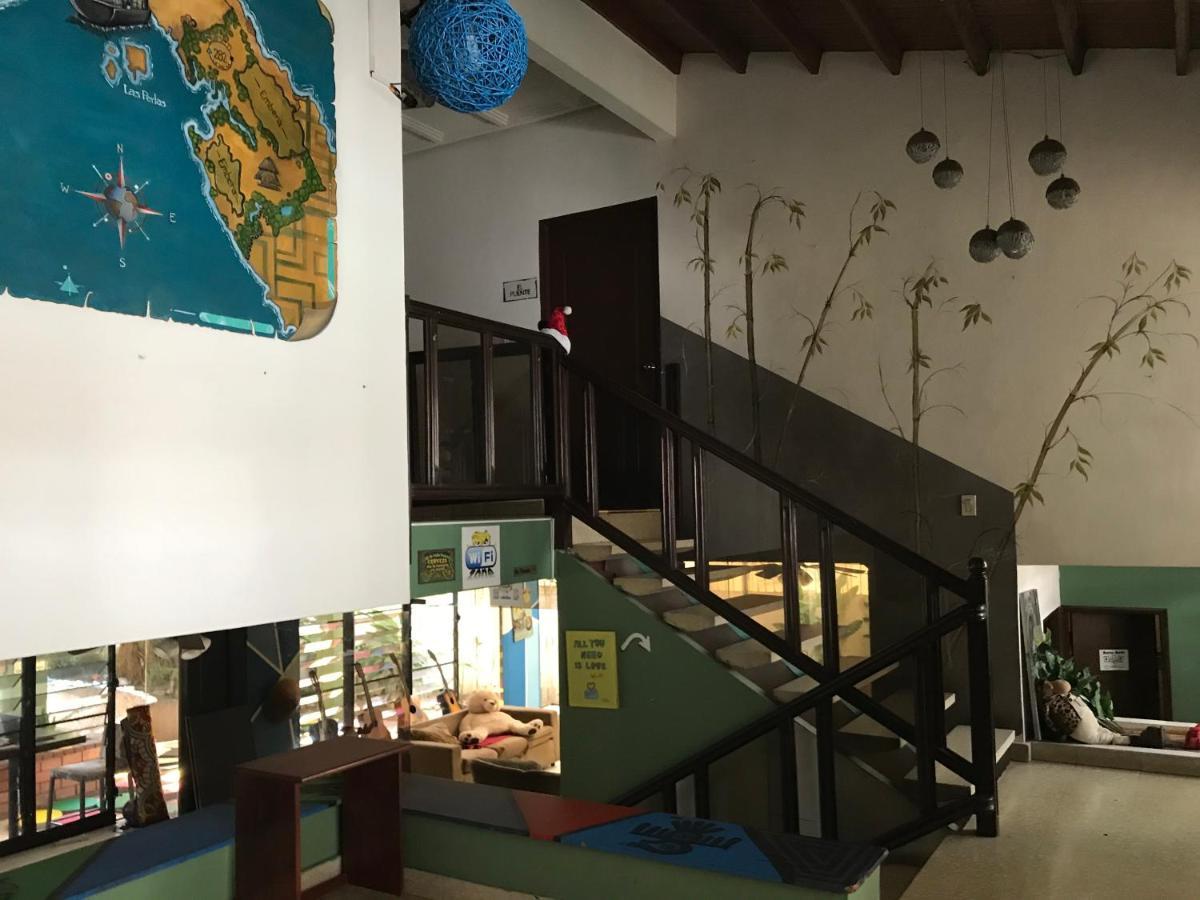 Culturahumana Guesthouse Panama  Extérieur photo